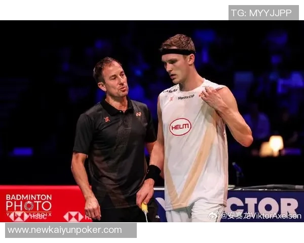 米奇约翰逊赞索汉与奥利尼克双星闪耀防守拼搏进攻高效表现引关注 米奇约翰逊赞索汉与奥利尼克双星闪耀防守拼搏进攻高效表现引关注