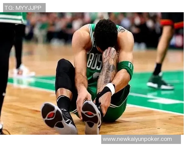 巴特勒回忆摔倒经历感叹当时屁股着地疼痛但现已无碍