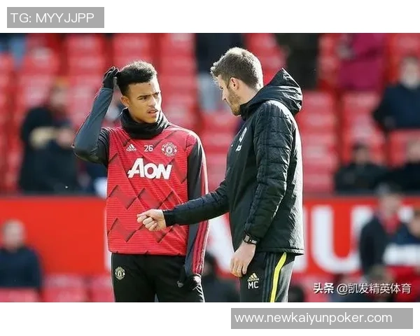 洛伊德替补出战表现惊艳高效得分助球队取得胜利