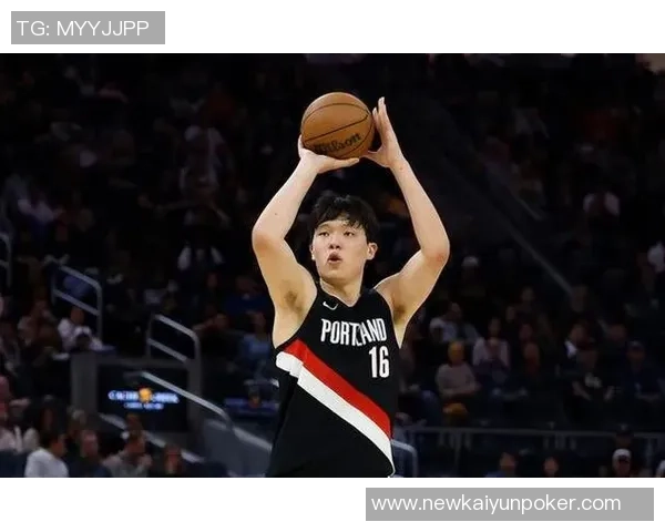 苏群点评杨瀚森担任第二中锋的潜力与发展前景