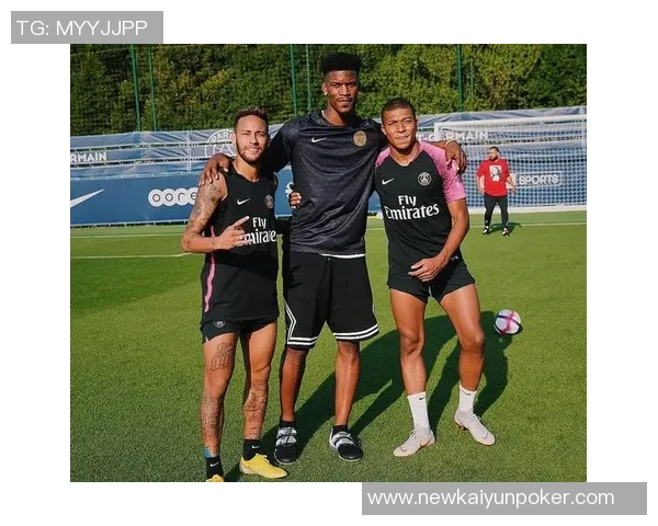 巴特勒穿10号致敬内马尔希望自己矮一点能成足球明星